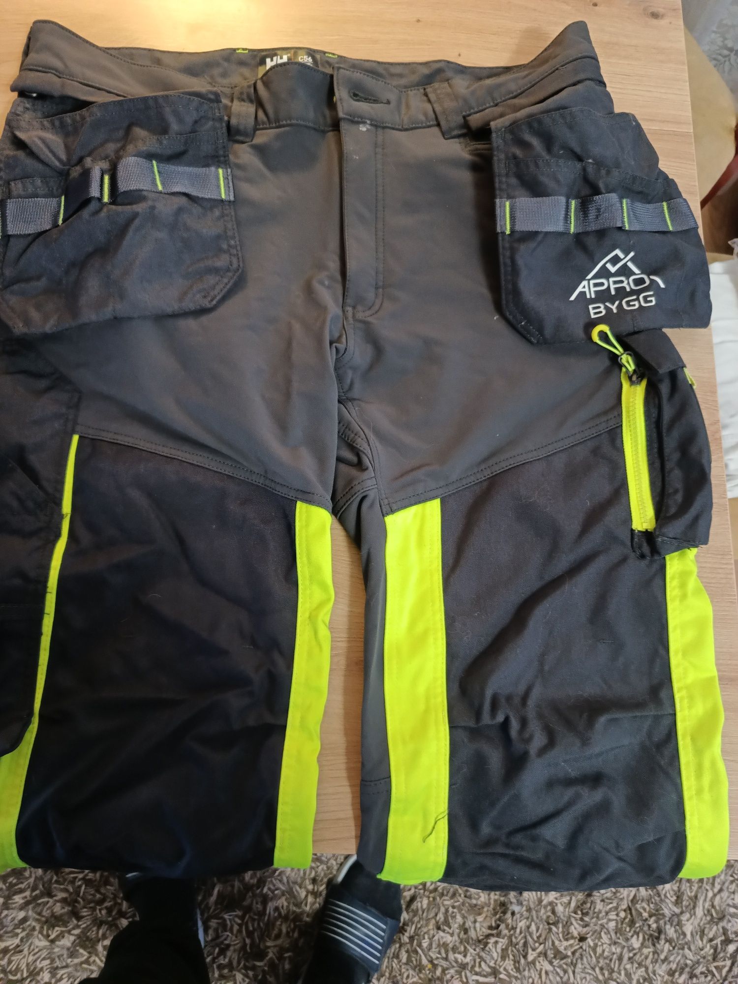 Spodnie robocze Helly Hansen pas 100 cm
