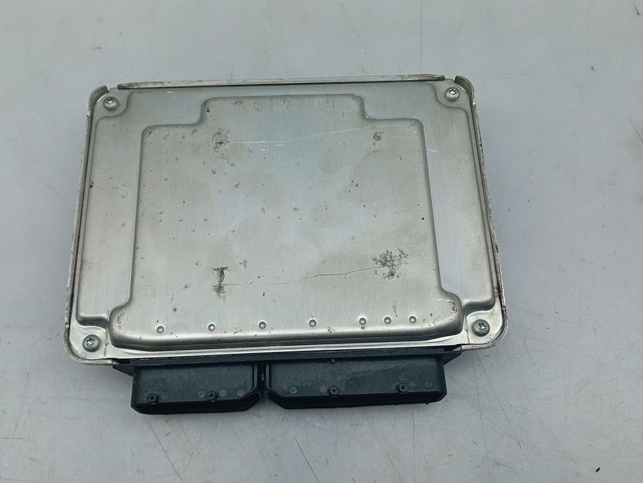 Centralina motor / ECU AUDI A4 Avant (8E5, B6)