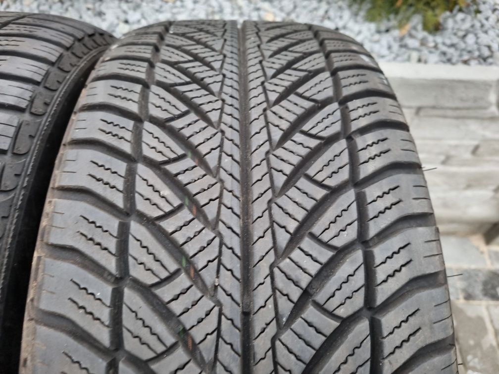 Goodyear RSC run flat 245/45/18 rok 2018 99%bieżnika