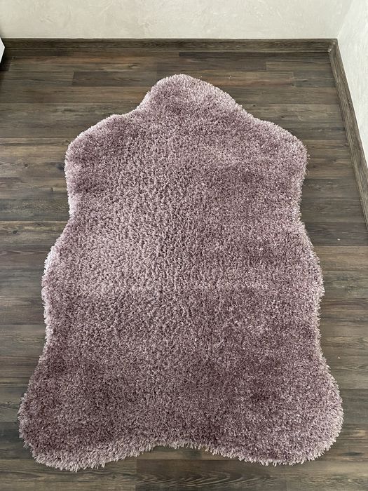 Килим з високим ворсом