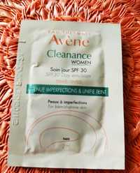 Emulsja matujący do twarzy Avène Cleanance Women 30 SPF na dzień