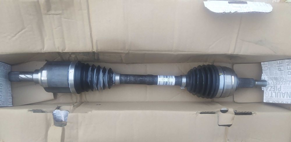 Піввісь, Полуось, передня ліва, Duster, 391017275R