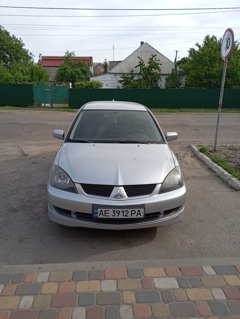 Митсубиси Лансер 9 универсал 2005