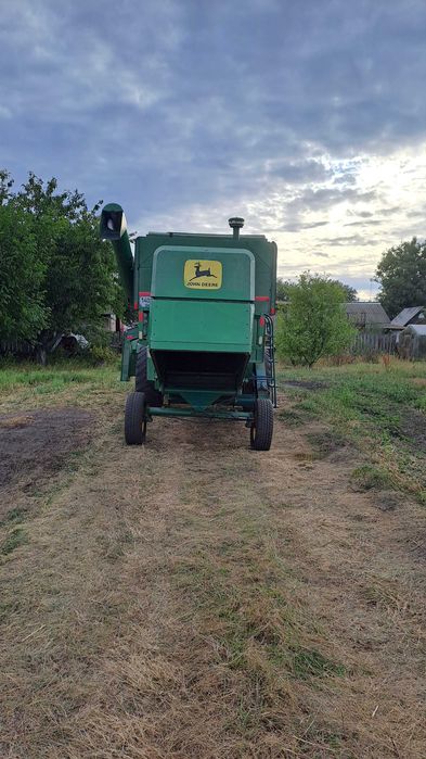 Продам комбайн John Deere 950.