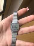 Електронний годинник Casio