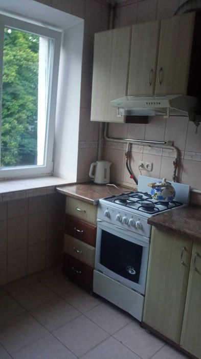 3К Хороший стан, середній поверх!  Виставка!