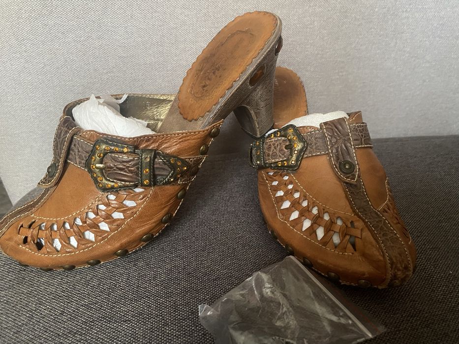 Шльопанці 35 розмір шкіряні