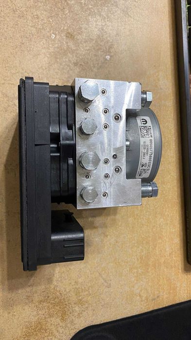 Блок ABS для автомобілів брендів Jeep, Dodge, Alfa Romeo