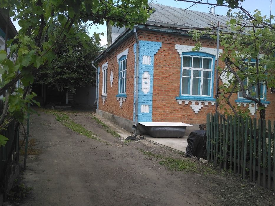 Дом в смт. Теплик