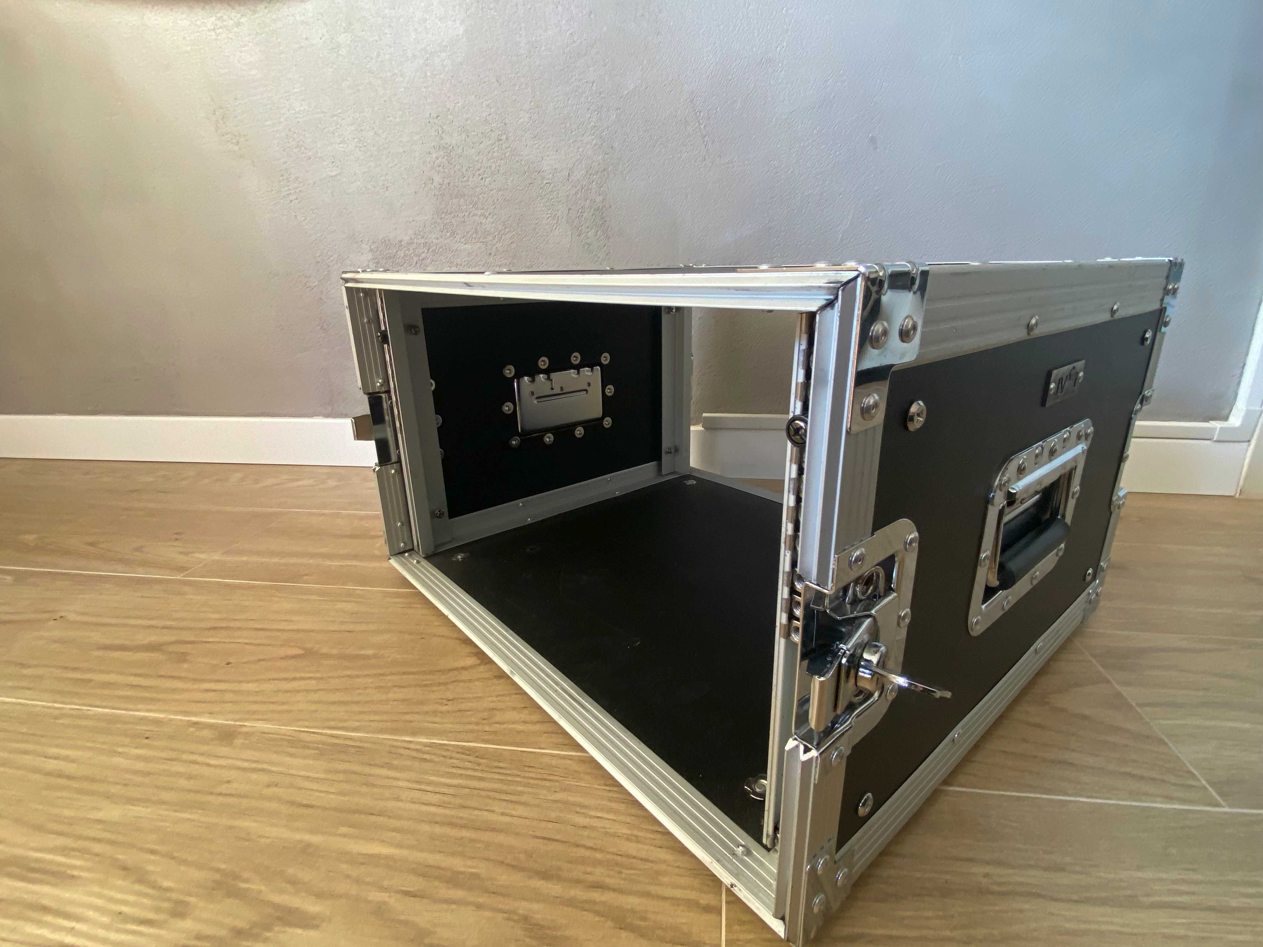 Case Rack 6U - głębokie dekle