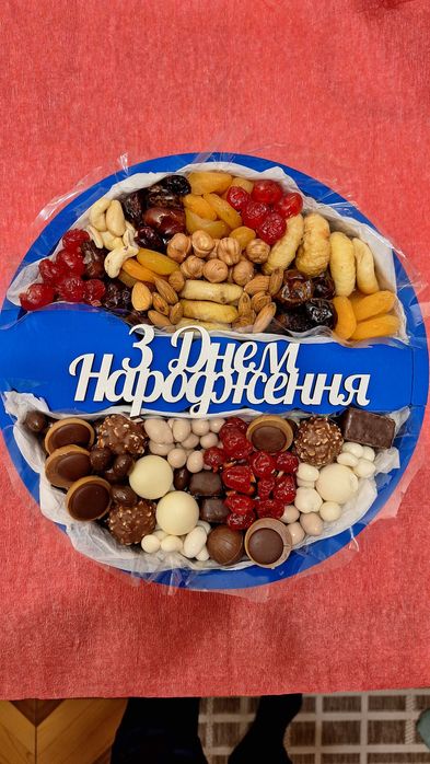 Їстівні букети 350 солодощі,ковбасні, фруктові, квіткові.П.Борщагівка