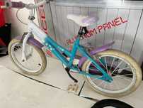 Bicicleta de menina