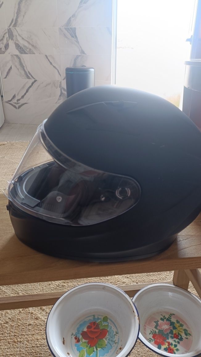 Vendo capacete tamanha S
