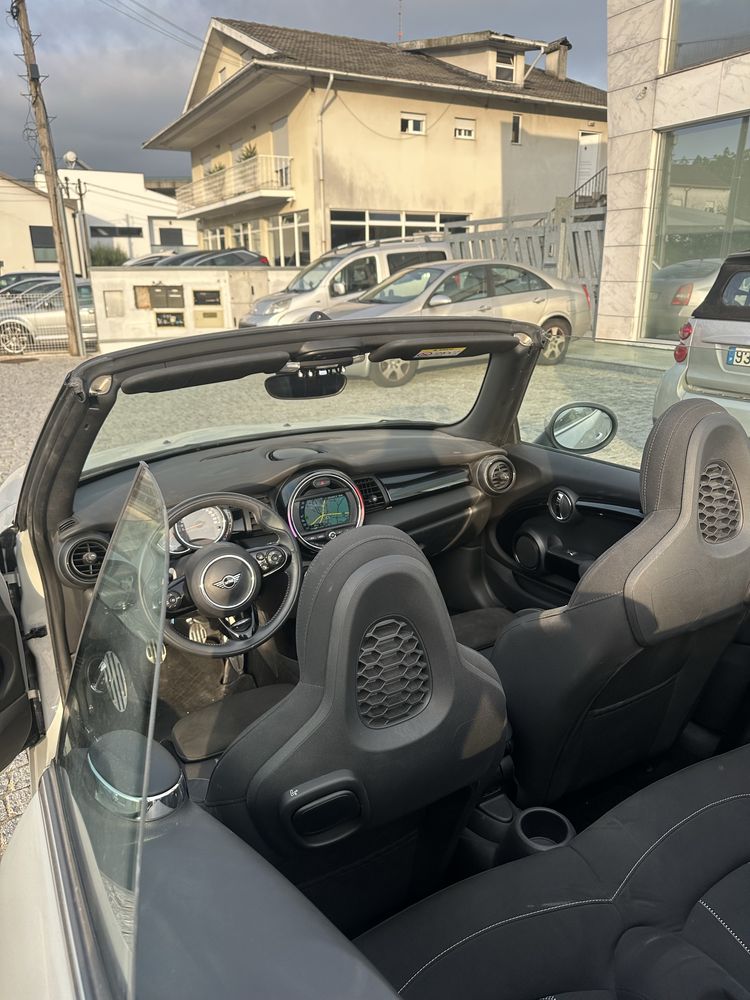 Mini Cooper Cabrio Premium JCW