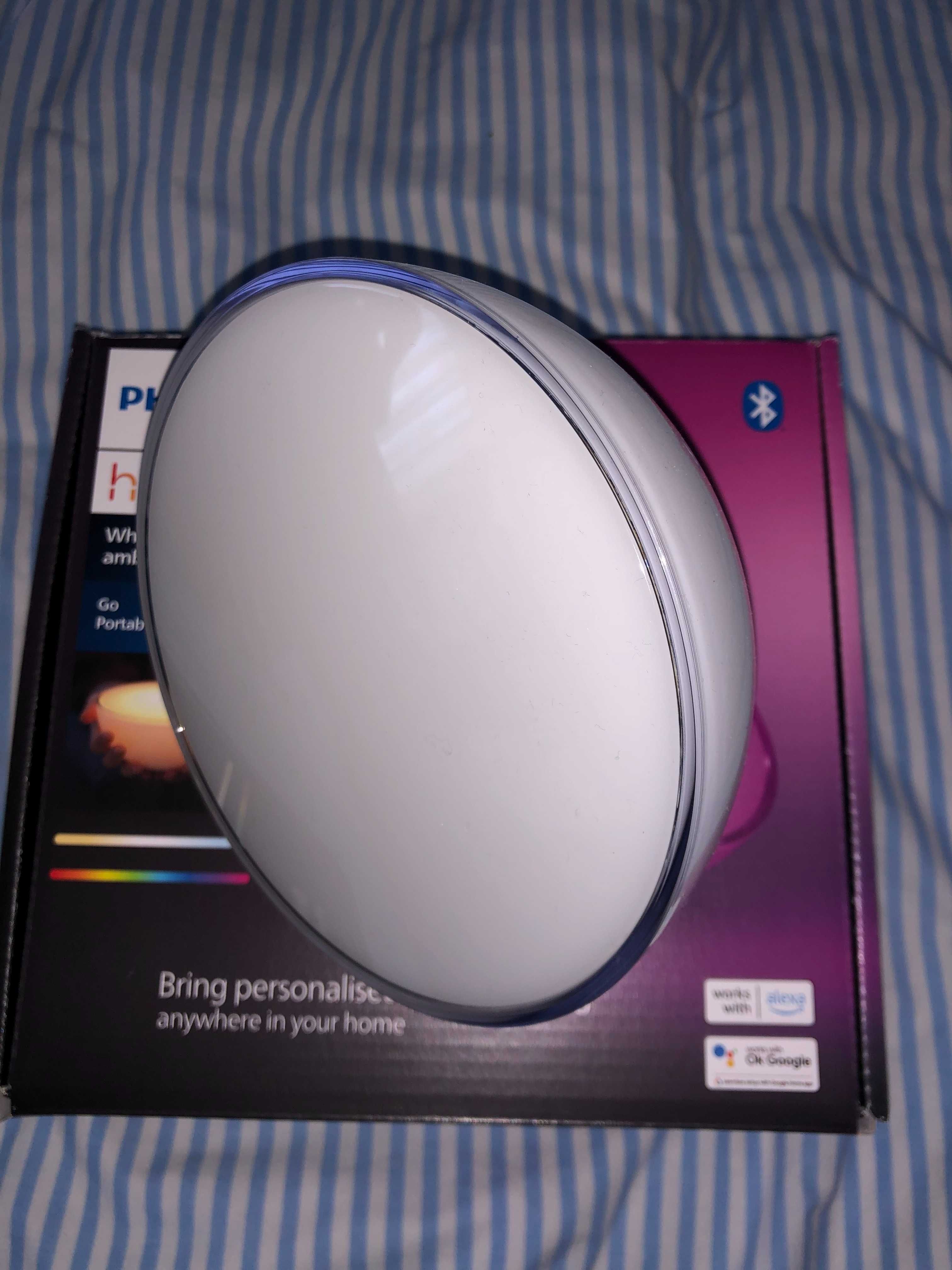 Lâmpada de mesa Philips Hue Go