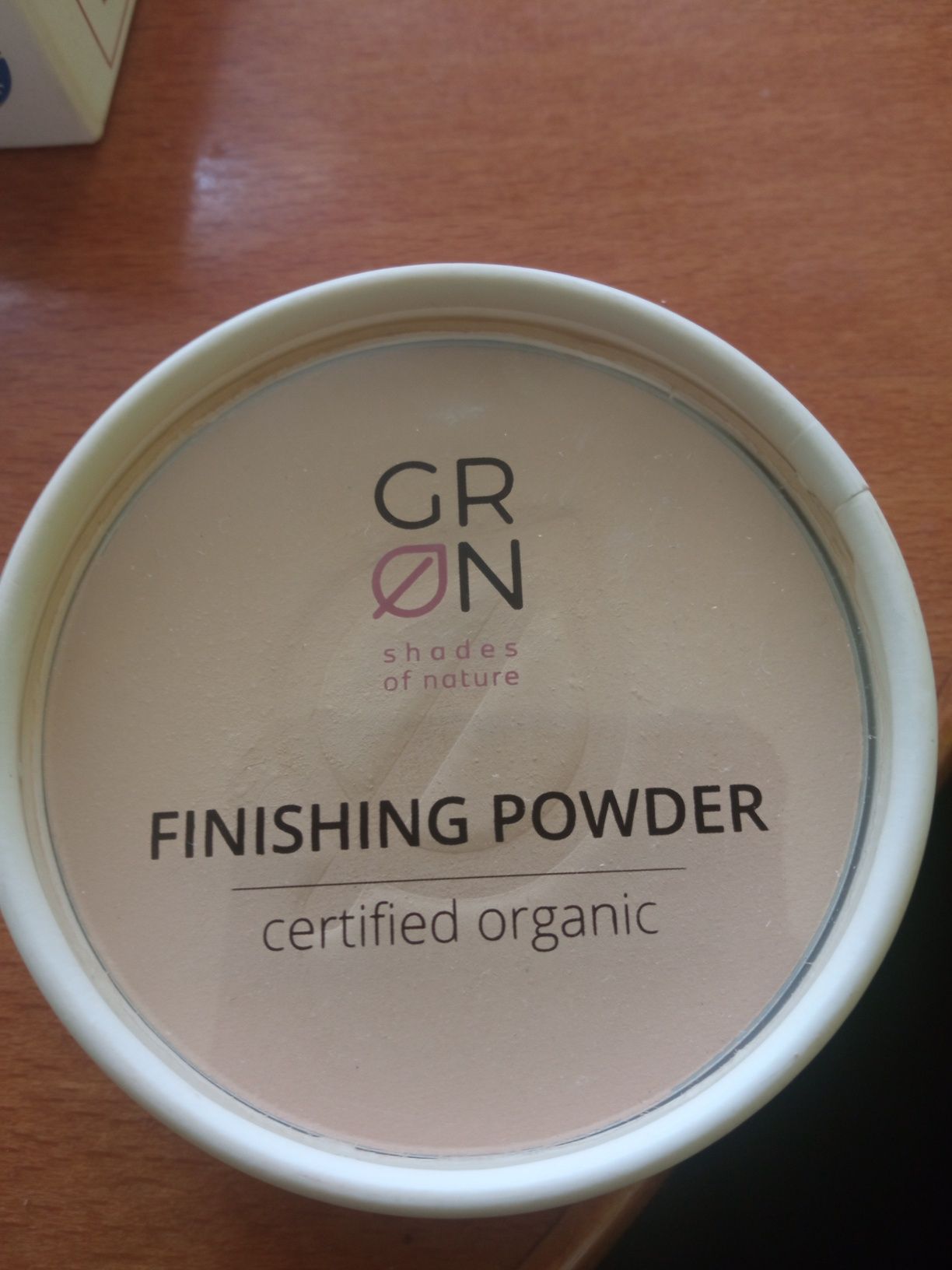 Sprzedam Puder prasowany GRN Finishing Powder White Ash 9 g