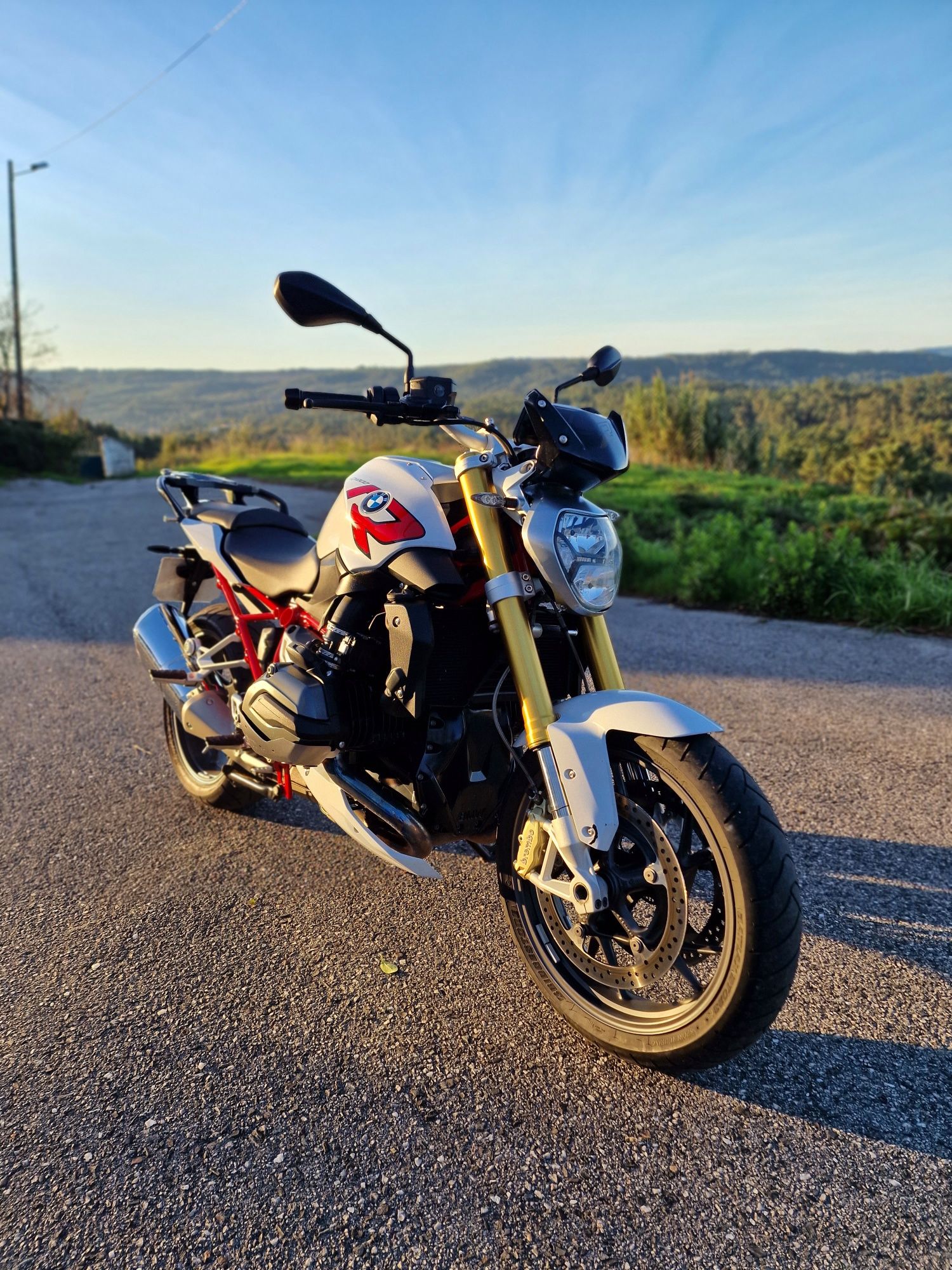 BMW R1200R - Full Extras