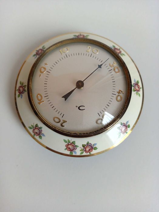 Termometr pokojowy Francja emalia. Art deco.