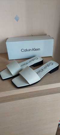 Calvin Klein кожаные шльопанці босоніжки шлепанцы Нові 9.5US 40.5р