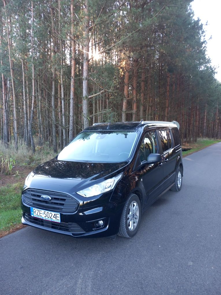 Ford Transit Connect XLT MAŁY PRZEBIEG