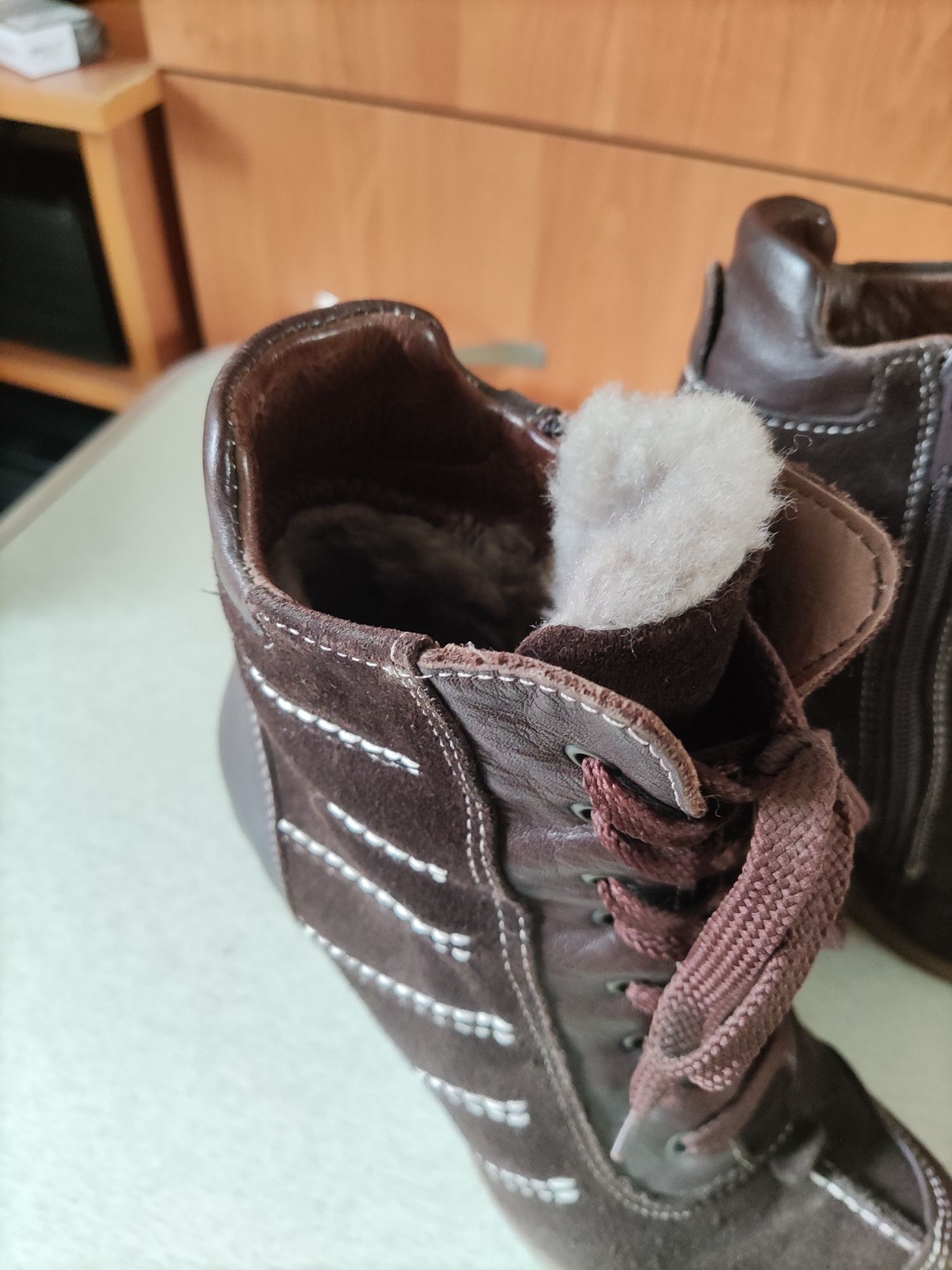 Женские зимние ботинки 37р натуральная замша+кожа на цигейке в идеале
