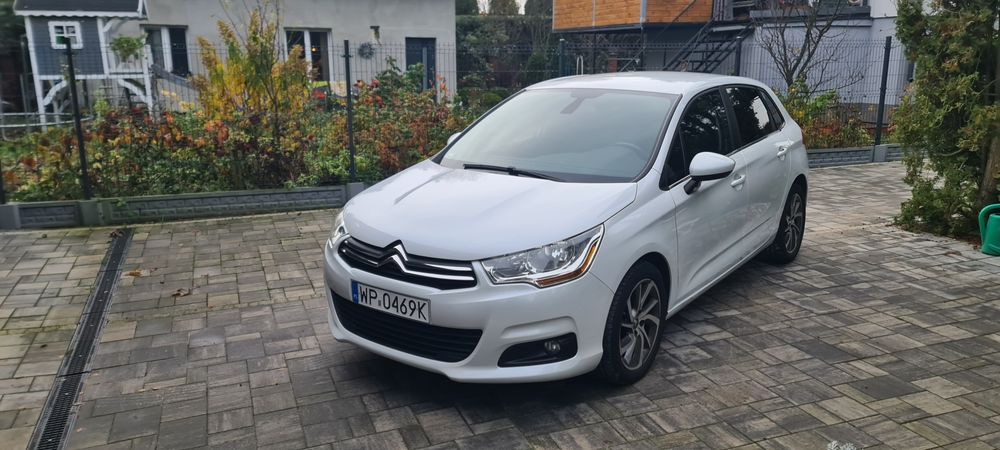 Citroen c4 1.6hdi biała perła navi, klimatronk, 2 komplety kół