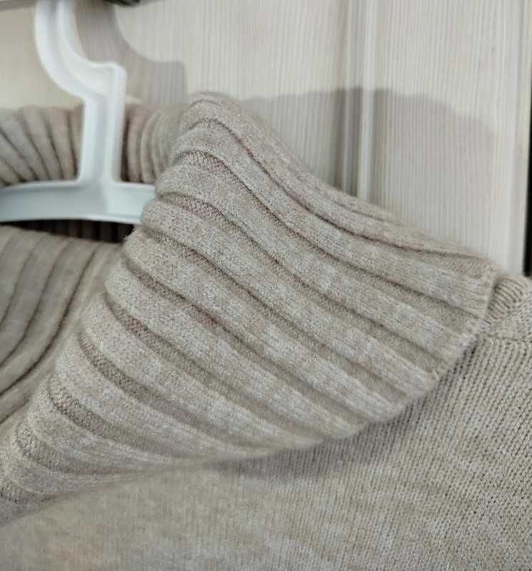 M L oversize beżowa sukienka kaszmirowa z golfem kaszmir bawełna wełna