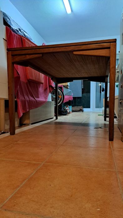 Mesa de sala de jantar