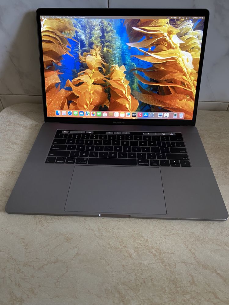 MacBook Pro "15", 2019, Touch Bar, 16/256