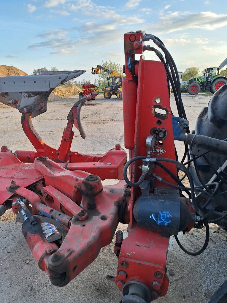 Plug obrotowy  kuhn 122 varimaster 122 rok 2008