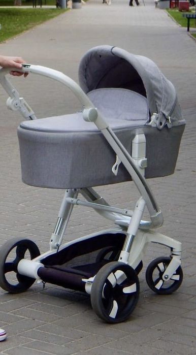Продам дитячу коляску 2 в 1 (люлька + прогулянковий блок)