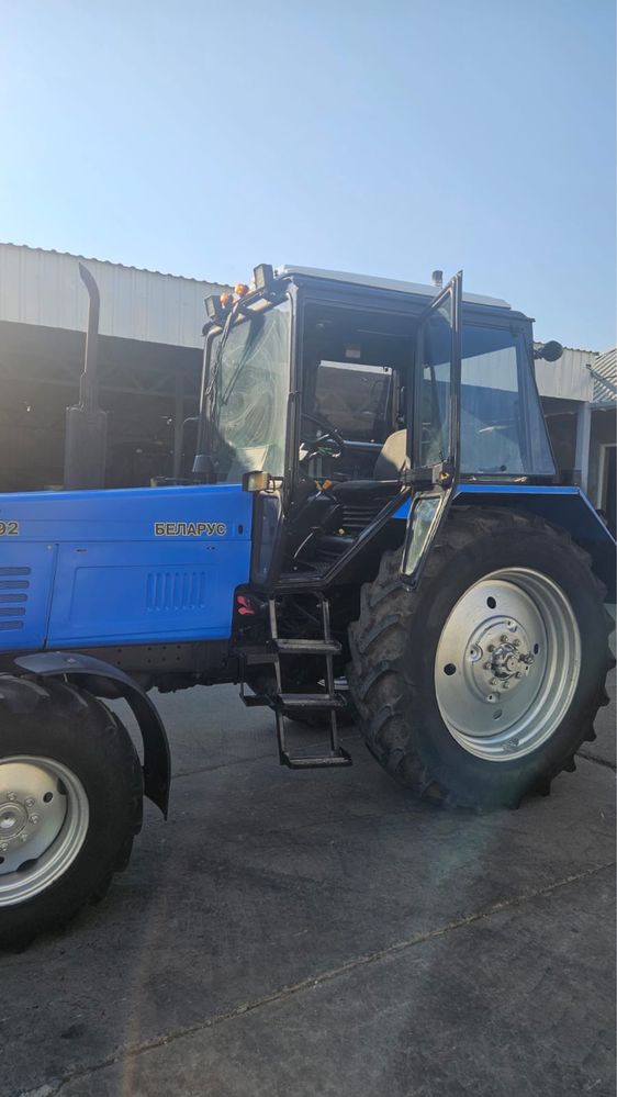 Трактор МТЗ 892