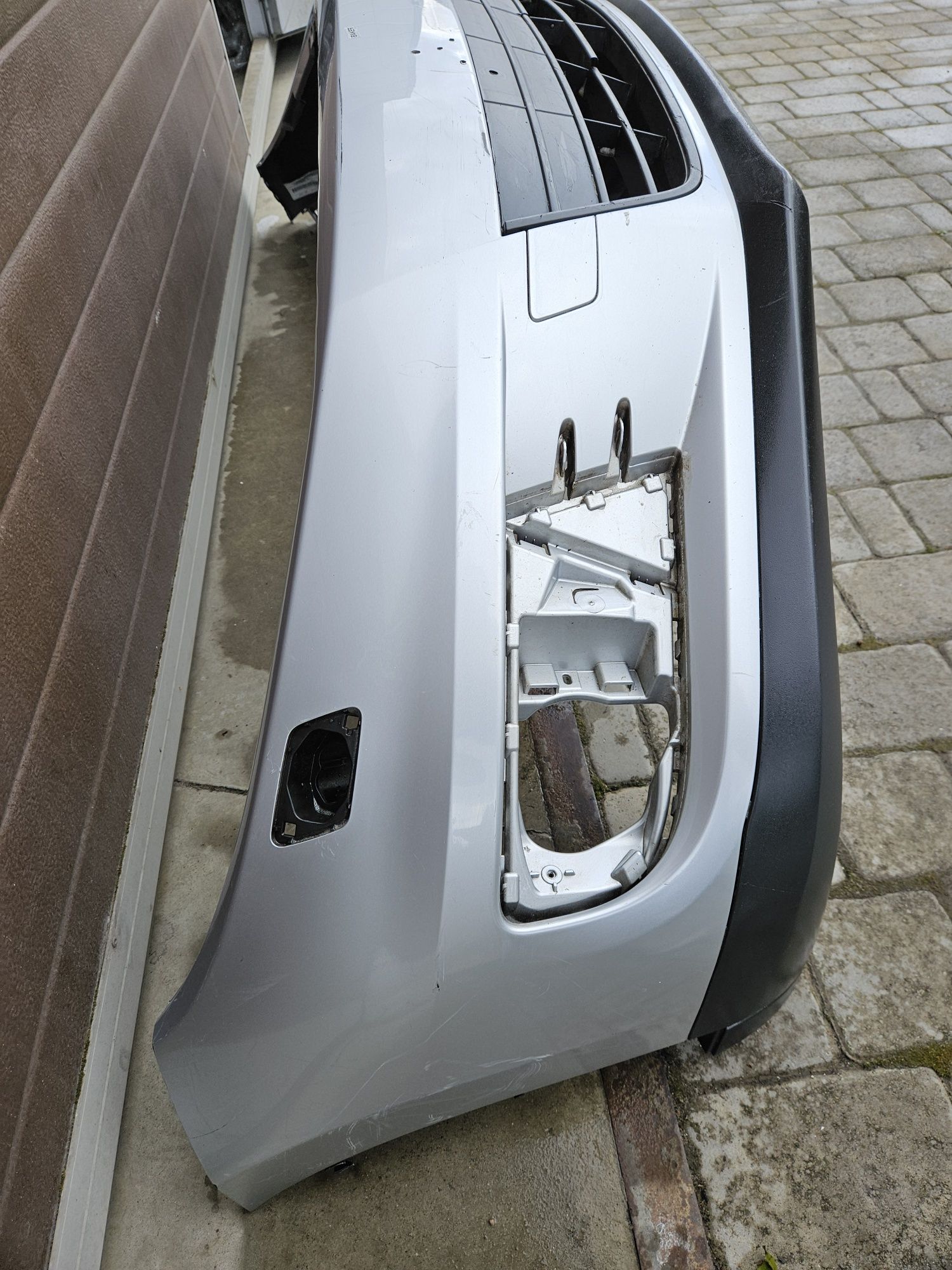 Бампер VW Tiguan 2012-2016р.