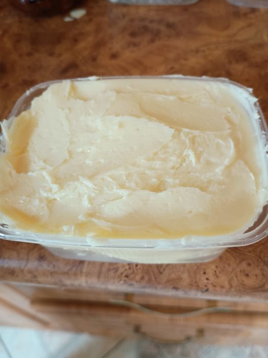 Masło swojskie możliwa wysyłka.