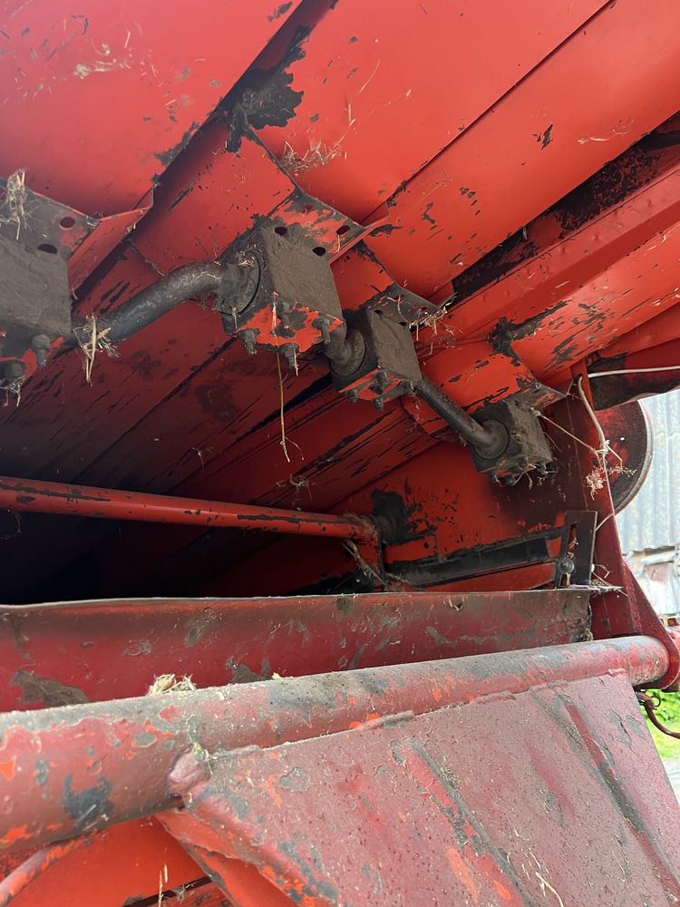 Продаю DEUTZ FAHR M88S комбайн