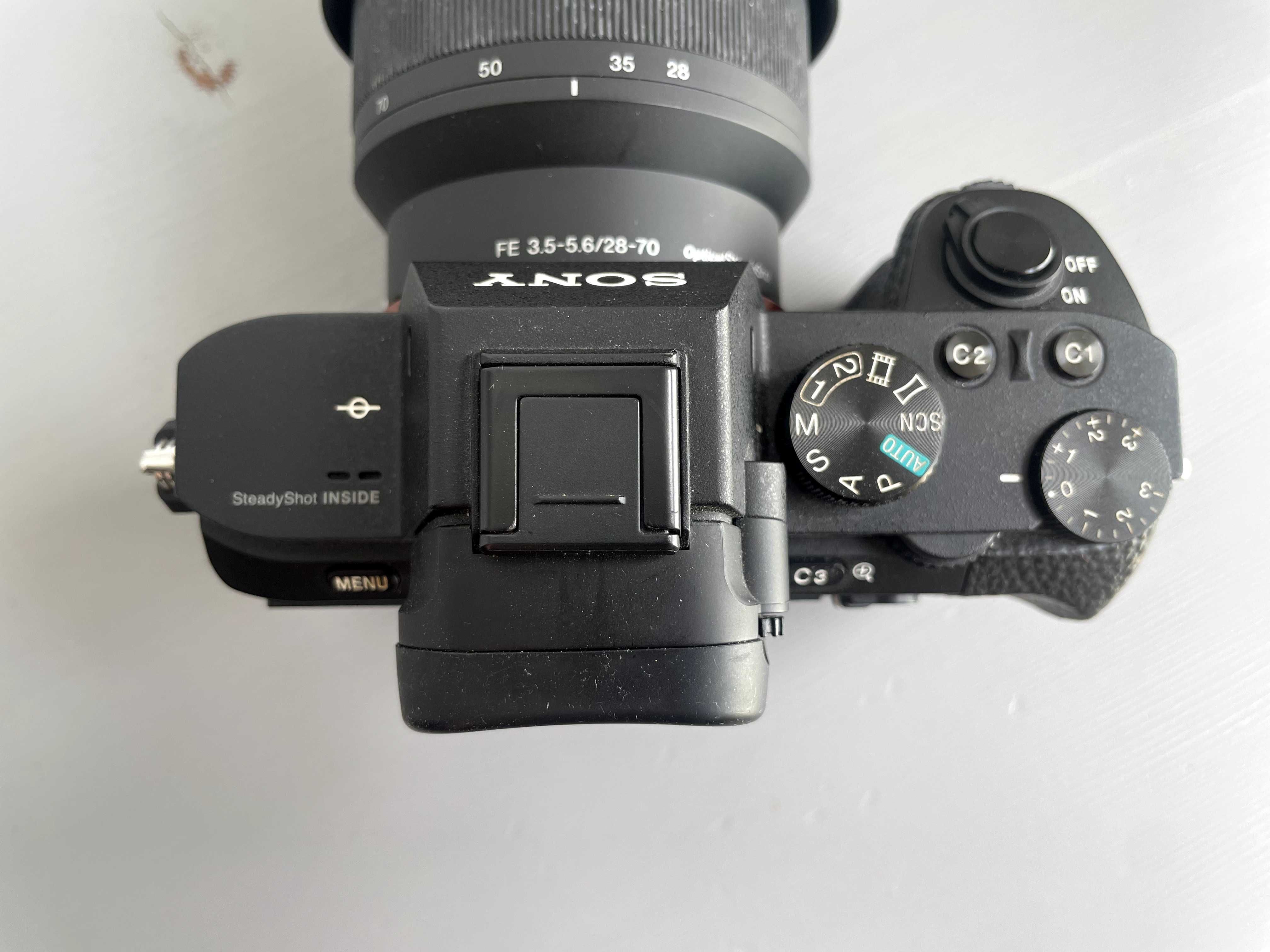 Sony a7 II + obiektyw FE 28 – 70 mm F3.5-5.6