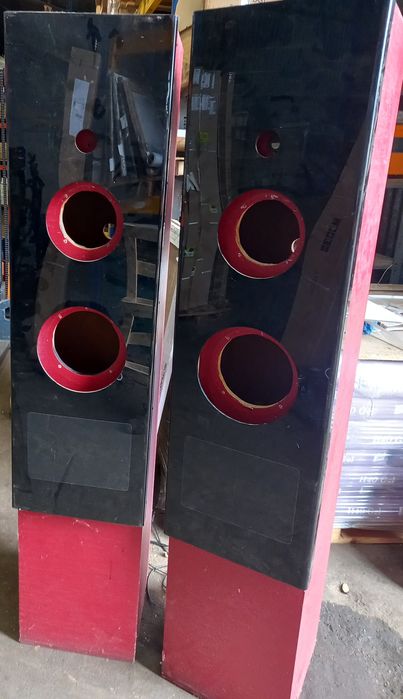 Kolumny glosnikowe obudowa