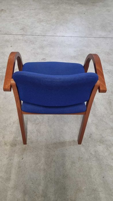 krzesło drewniane z oparciem, biurowe, konferencyjne, tapicerowane