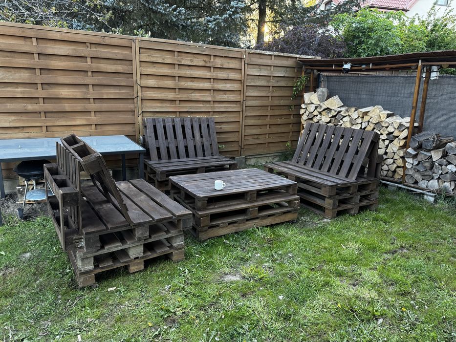 Komplet mebli ogrodowych z palet