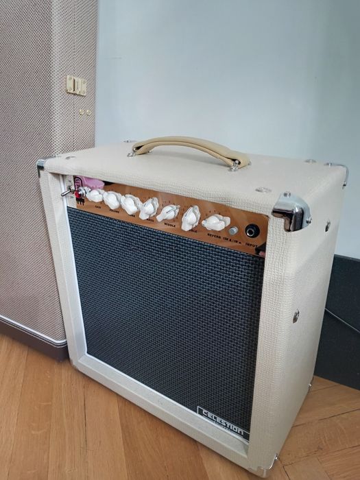 Harley Benton Tube 15 Wzmacniacz Lampowy Gitarowy Gitara Piec