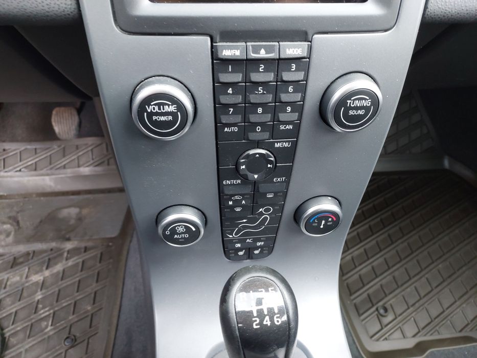 Вольво v 50 дизель 1,6