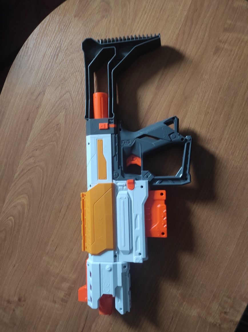 Pistolet nerf modulus