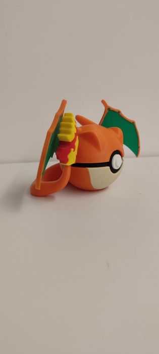 Charizard pokeball pokemon 3d