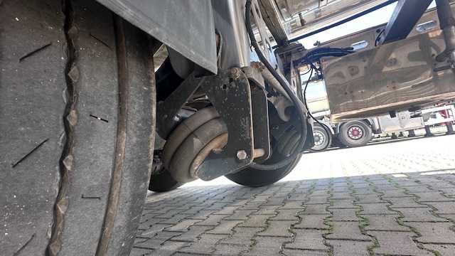 Naczepa cysterna do czekolady -Pompa ,Grzanie ATP