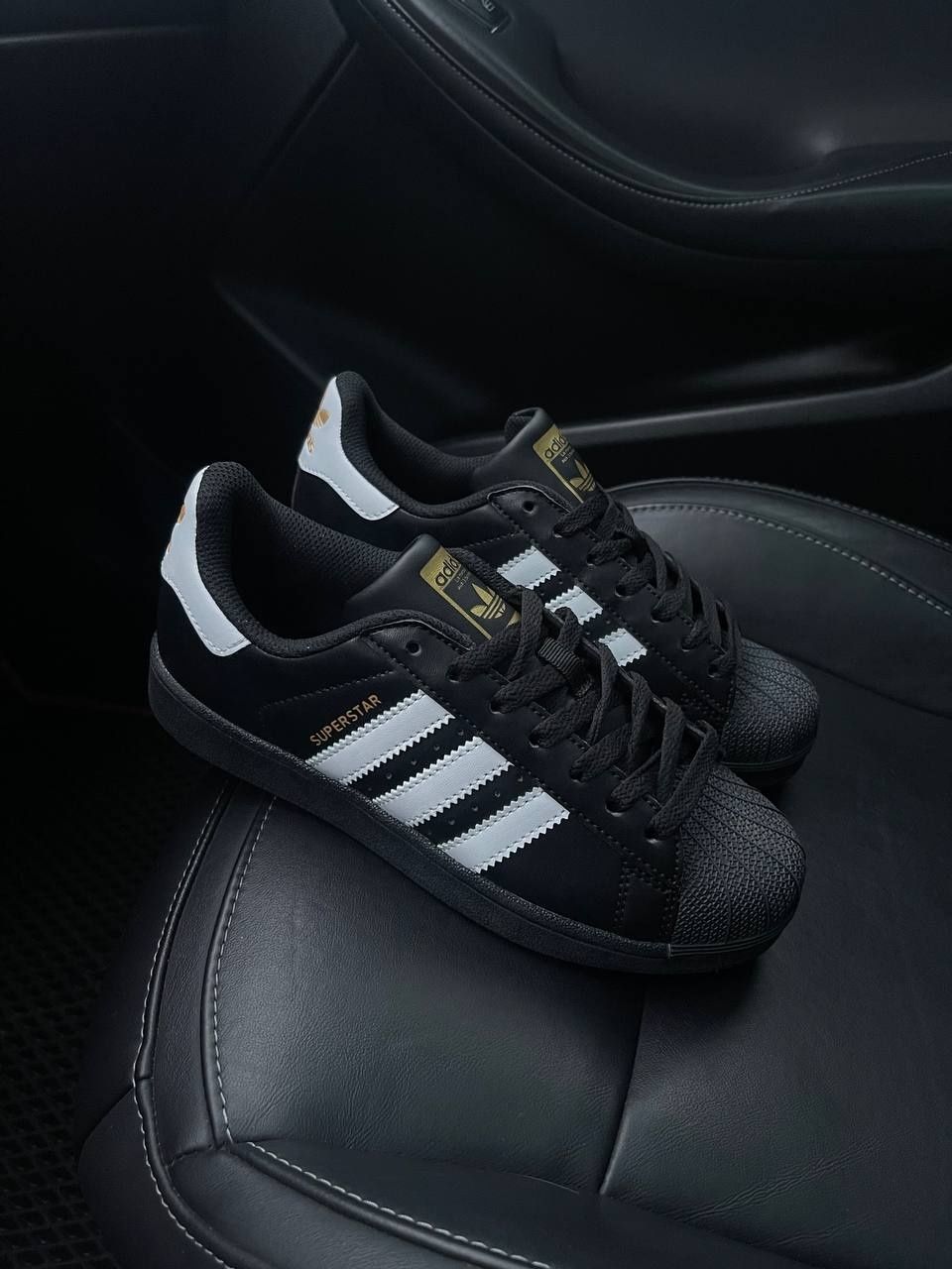 Кросівки adidas superstar black