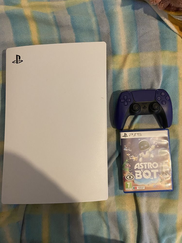 PS5 versão disco com Astro Bot