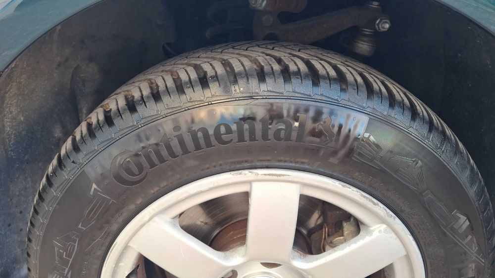 Volkswagen Passat 2.0 Sedan Comfortline 85kw/115PK Verde Pinheiro Met.