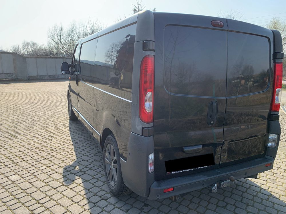 Opel vivaro 2003 рік maxi