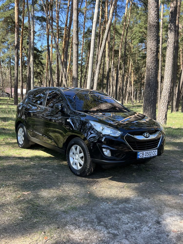 Hyundai Tucson 2012 2.0 дизель автомат