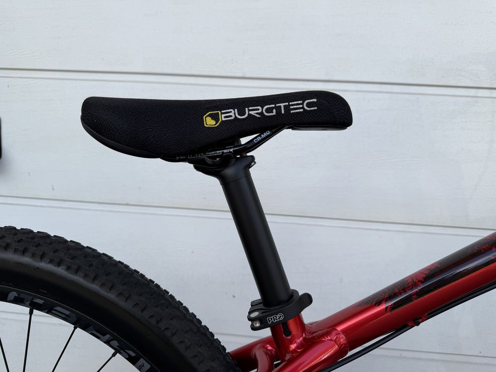 Dartmoor Hornet 2022 Red Devil (Maxxis, Deore XT